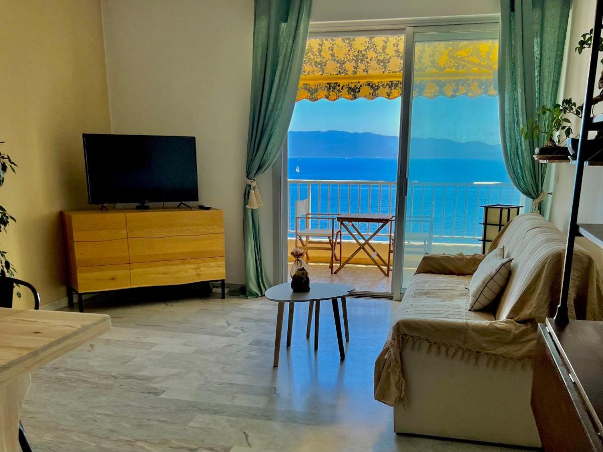 Appartement Avec Magnifique Vue Mer Ajaccio  Luaran gambar